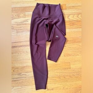 Alo 7/8 xxs gently worn like new